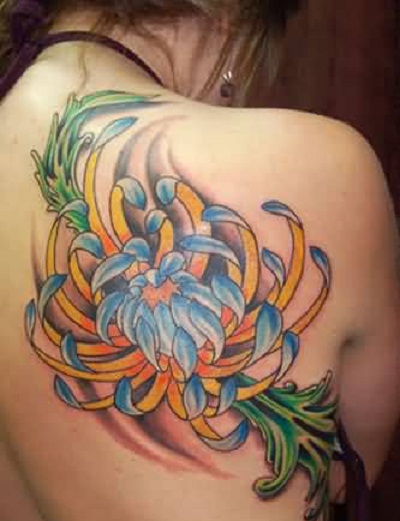 Chrysanthemum Tattoo On Girl Right Back Shoulder