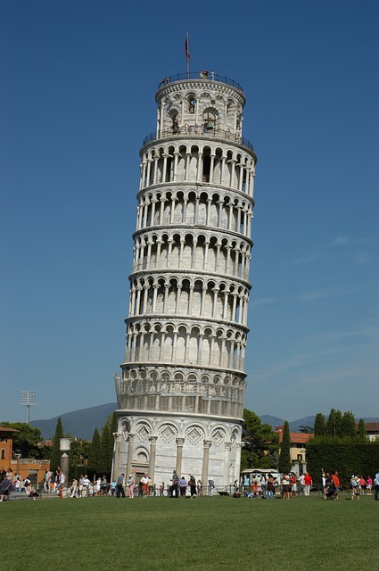 Leaning Tower In Italy Picture