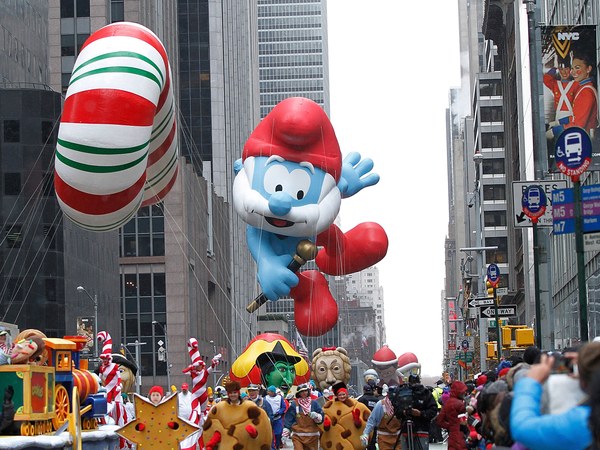 Papa Smurf Balloon Float At Thanksgiving Day Parade