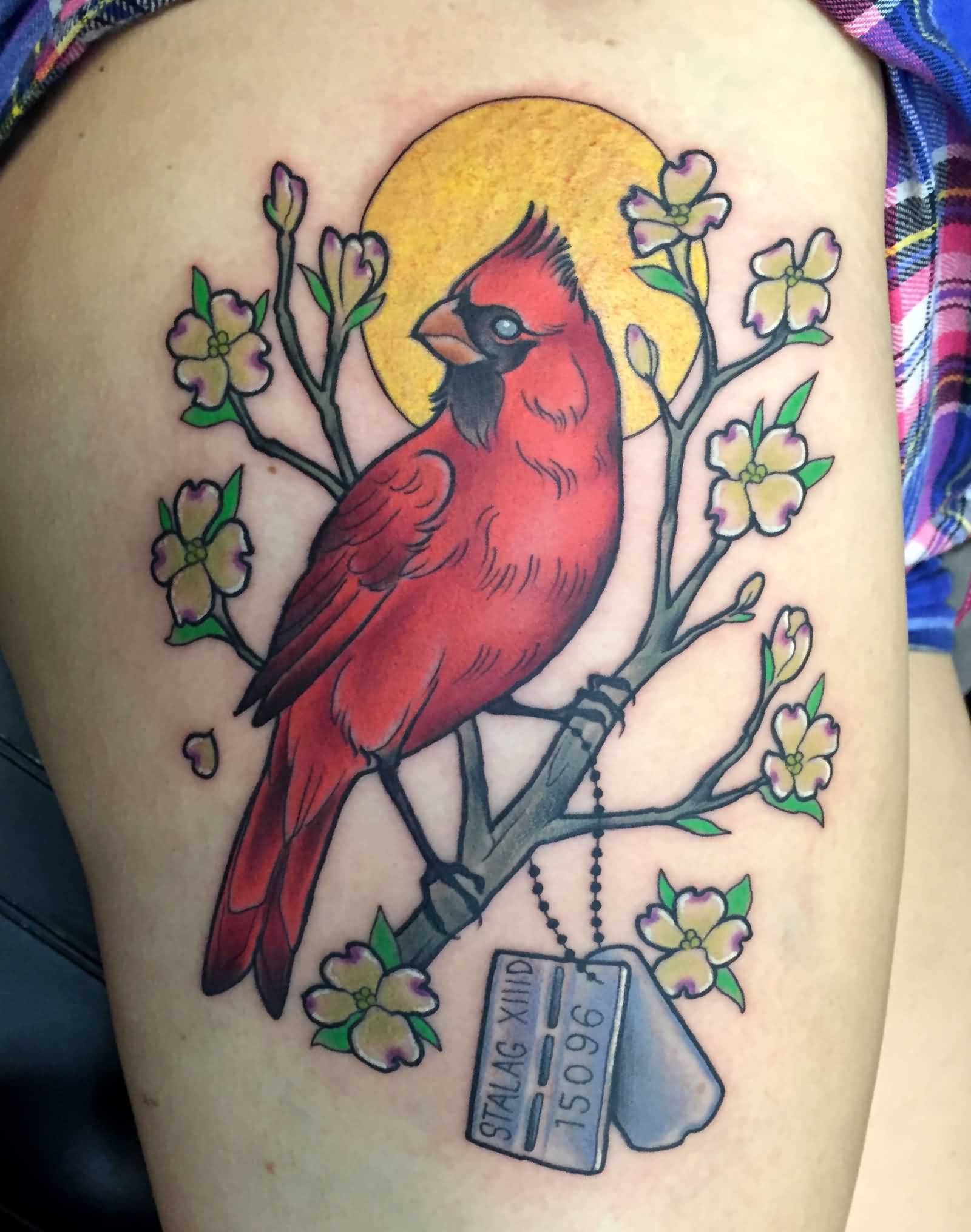 Tags Chain And Cardinal Tattoo On Side Thigh