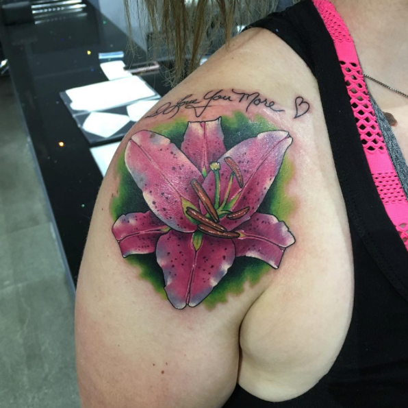 Cool Lily Flower Tattoo On Right Shoulder by Chad Lambert