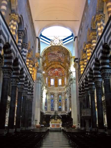 Inside Picture Of The Florence Cathedral In Italy