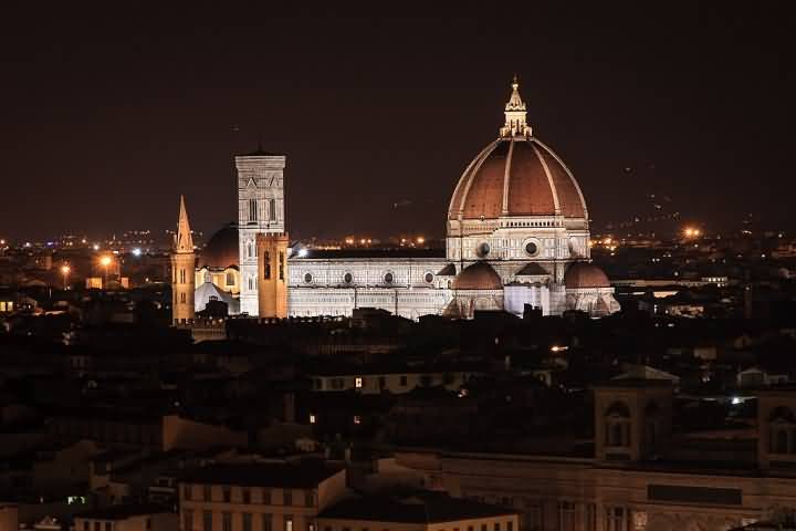 Night View Image Of The Florence Cathedral