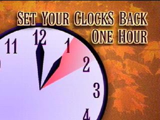 Set Your Clocks Back One Hour Daylight Saving Time Ends