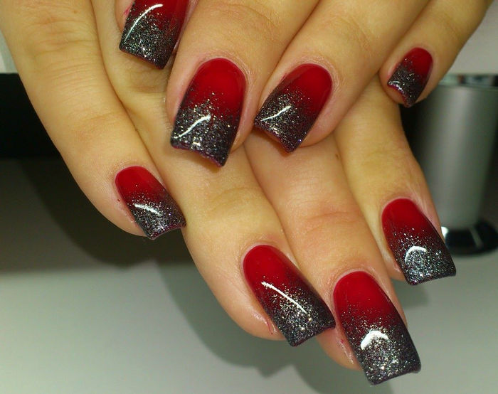 Dark Red and Black Ombre Nail Art - wide 9