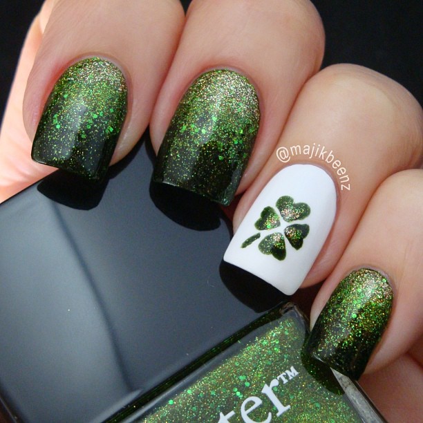 Green Sparkle Ombre Nail Art For St. Patrick's Day
