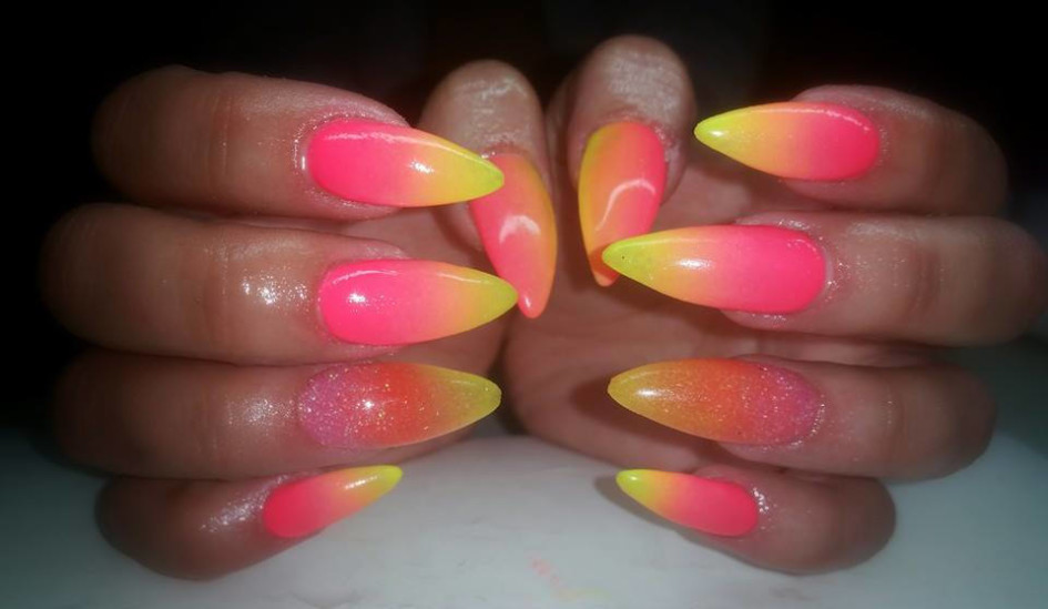 Pink And White Ombre Nails Stiletto : Pink ombre nail designs mak...