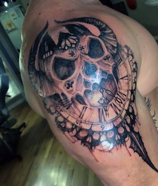 Skull And Clock Gears Tattoo On Right Shoulder