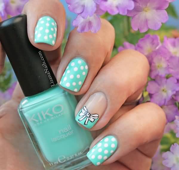 Baby Blue And White With Simple Bow Nail Art