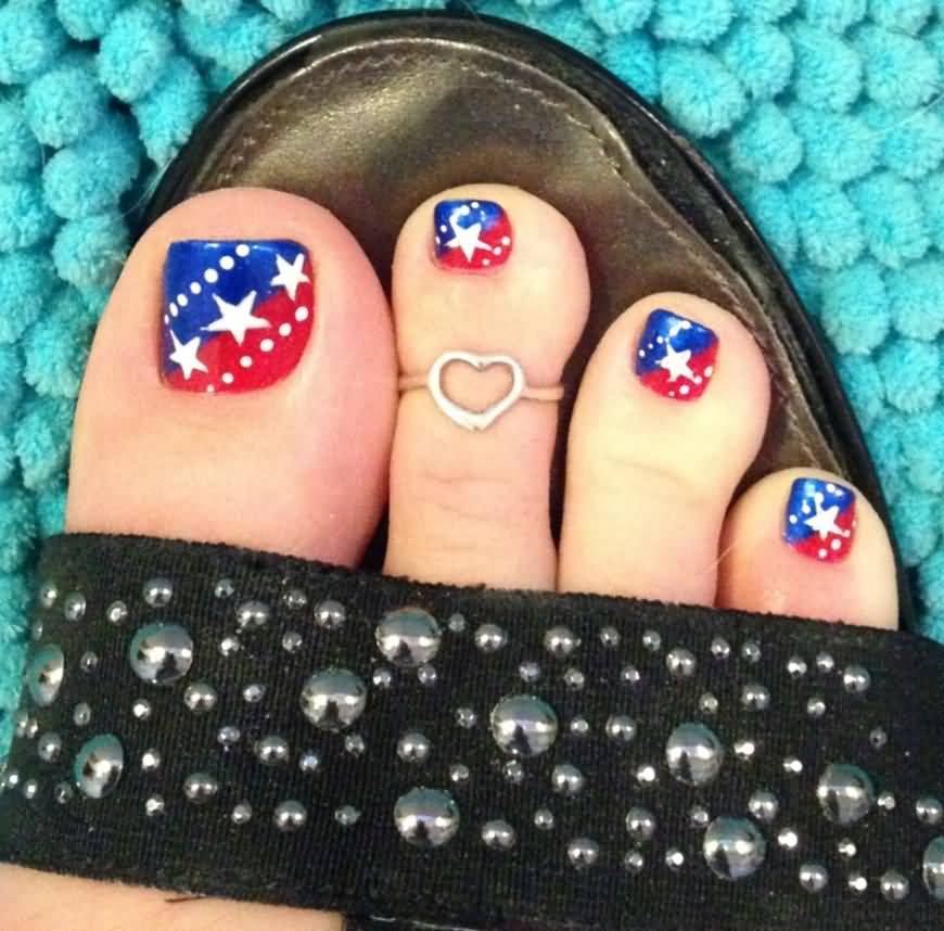 Cute Fourth Of July Nail Design For Toe