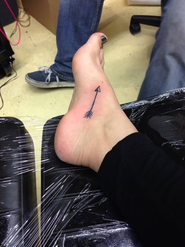 Nice Arrow Tattoo On Foot
