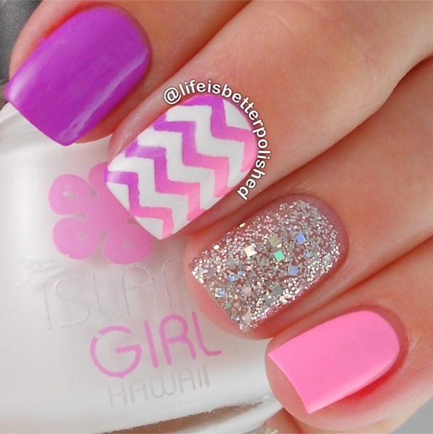 Pink And Purple Ombre Chevron Nail Art