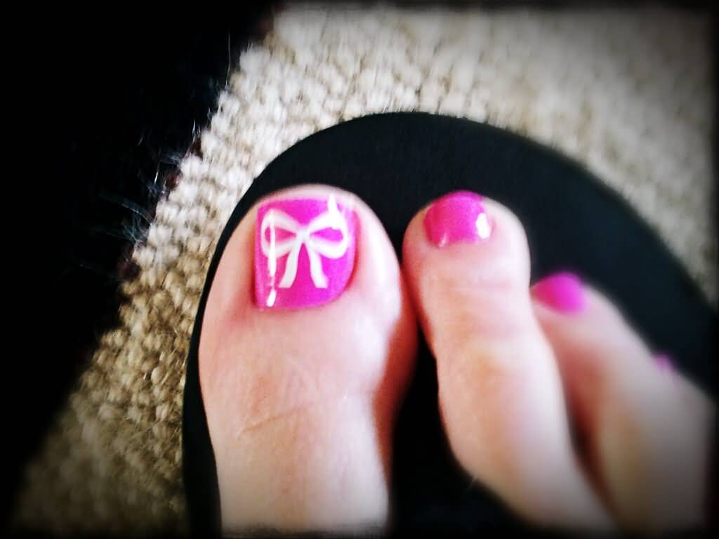 Pink Nails And White Bow Nail Design For Toe