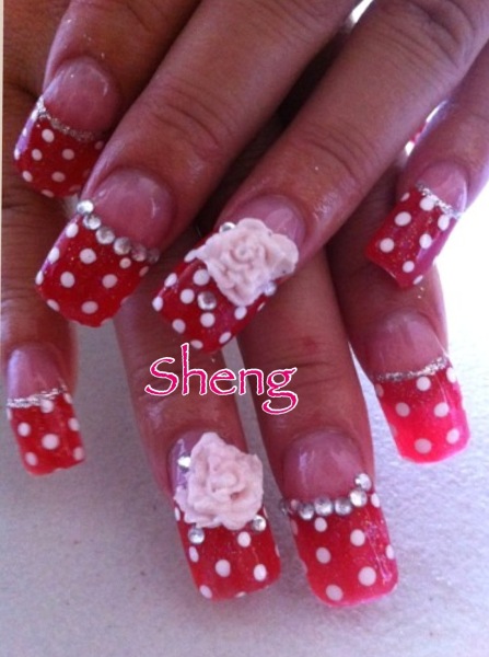 Polka Dots And White 3d Flowers Nail Art