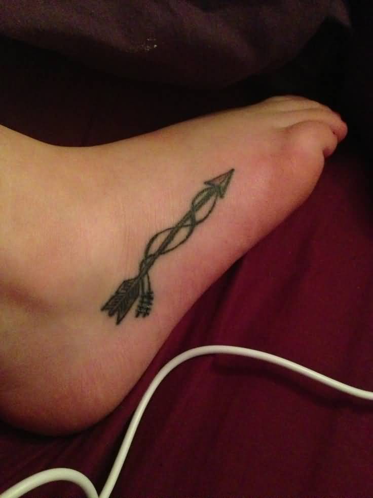 Rope Covered Arrow Tattoo On Foot