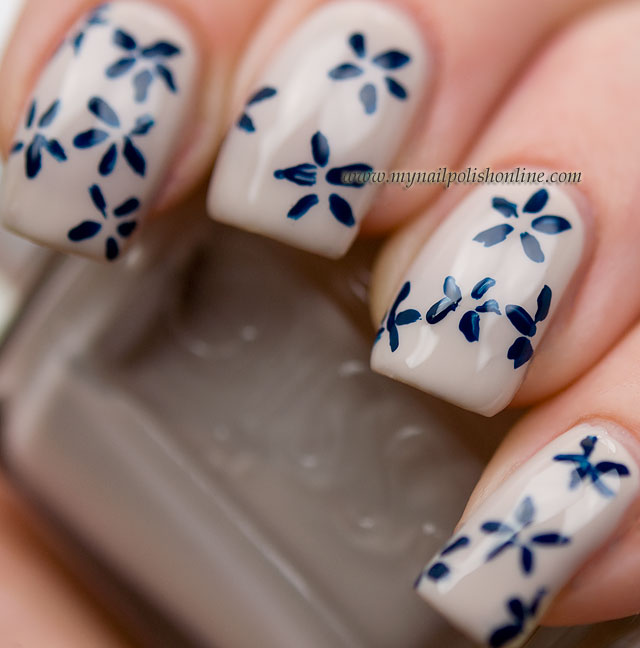 Simple And Cute Black Flowers Nail Art