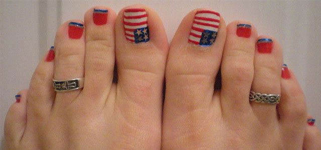 Stylish Fourth Of July Nail Art For Toe