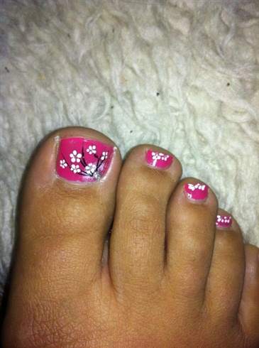 Toe Flower Nail Art Design