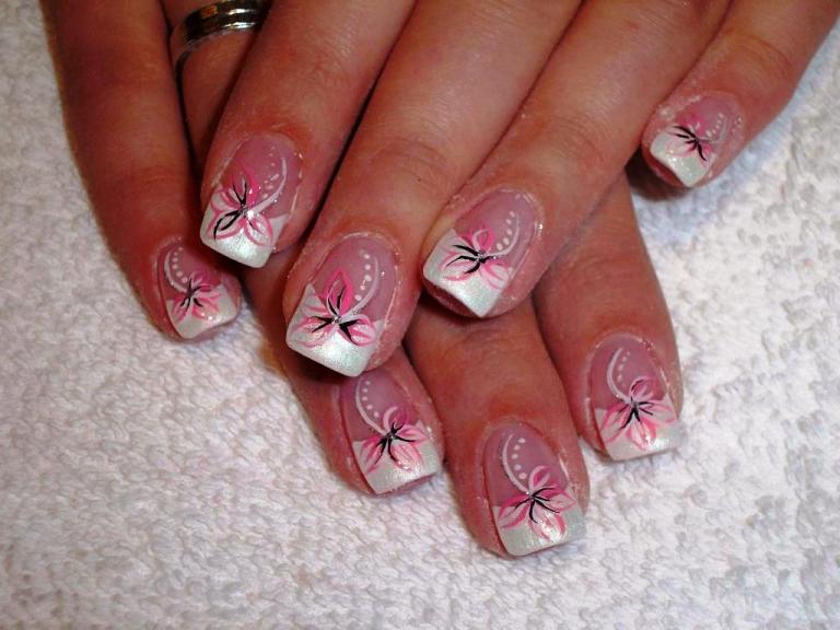 White French Tip Nail With Flowers Design