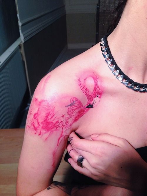 Beautifuly Inked Flamingo Tattoo On Right Shoulder