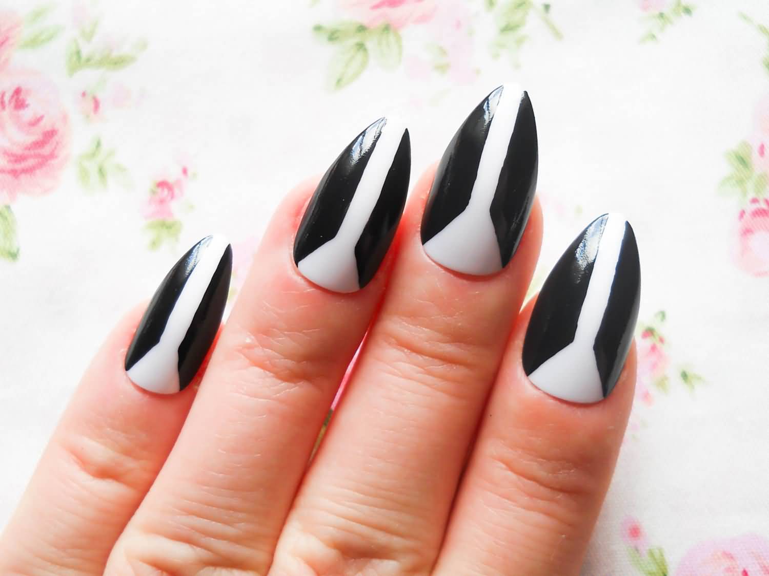 Black And White Abstract Almond Acrylic Nail Art