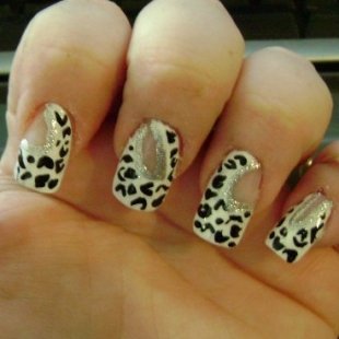 Black And White Leopard Print Nail Art Design