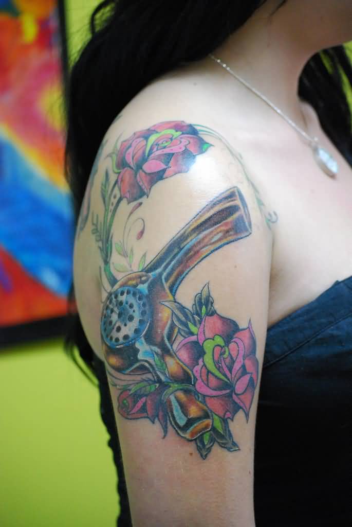 Blow Dryer With Red Roses Tattoo On Right Shoulder
