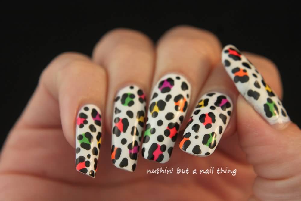 Neon Leopard Print Nail Art Ideas