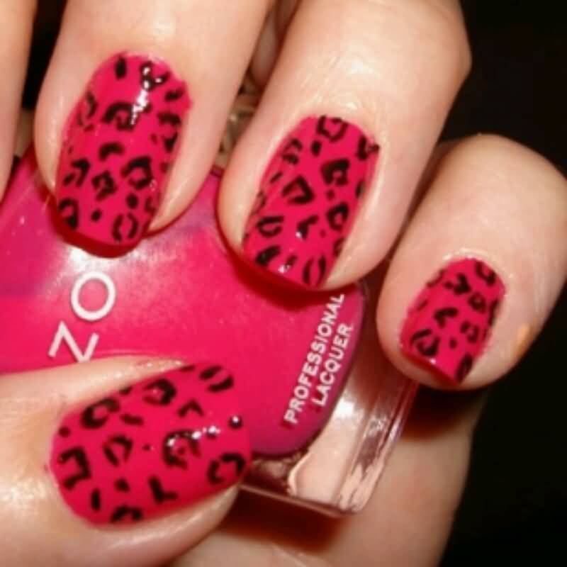 Pink Glossy Leopard Print Nail Art