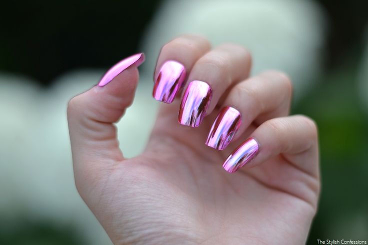 Pink Metallic Nail Art Design