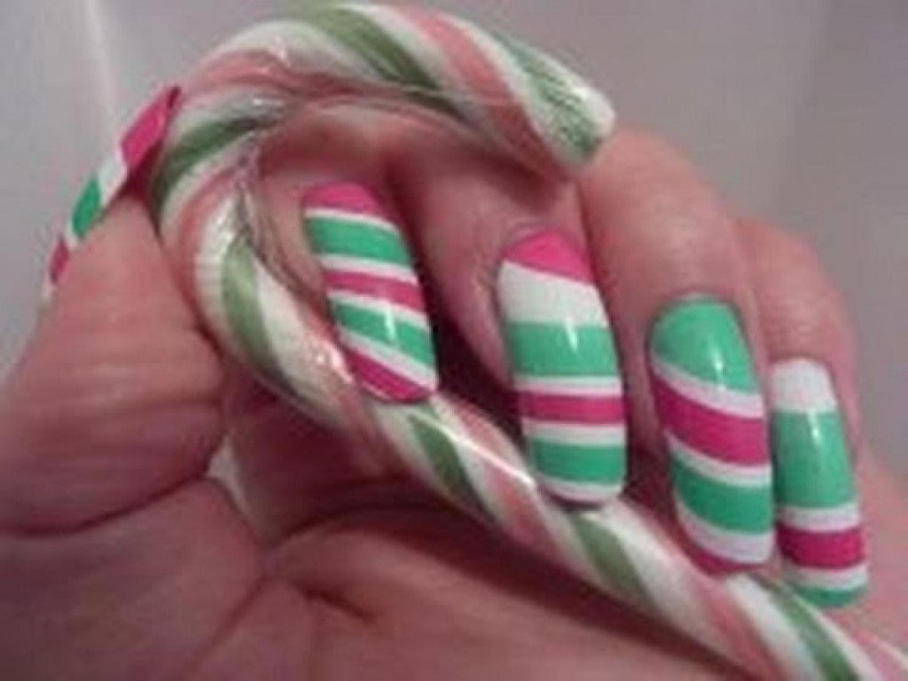 Candy Water Marble Nail Design Idea