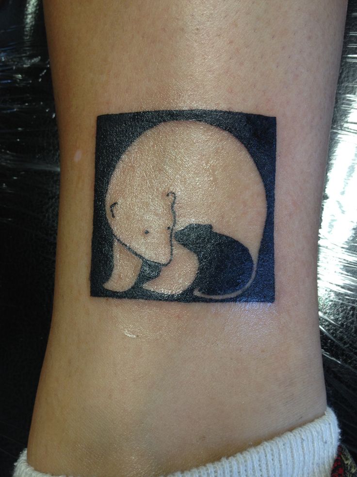 Cute Black And White Mom And Baby Polar Bear Tattoo