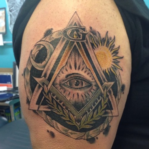 Masonic Eye Symbol Tattoo On Right Shoulder