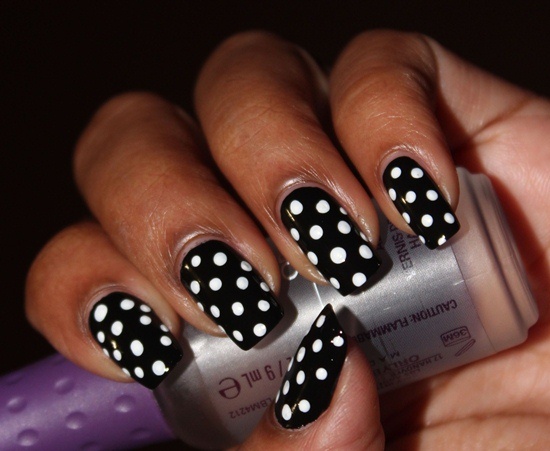 Black And White Polka Dots Nail Design Idea For Trendy Girls