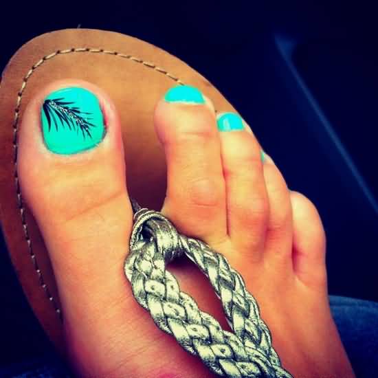 Green Toe Nails With Black Feather Nail Art