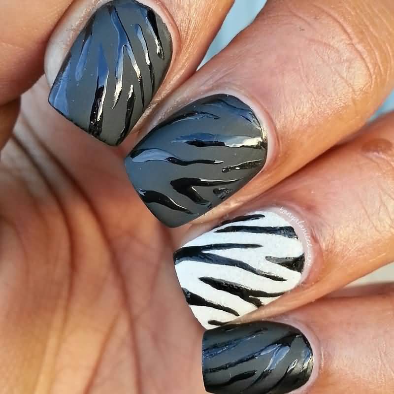 Matte And Glossy Zebra Print Nail Art
