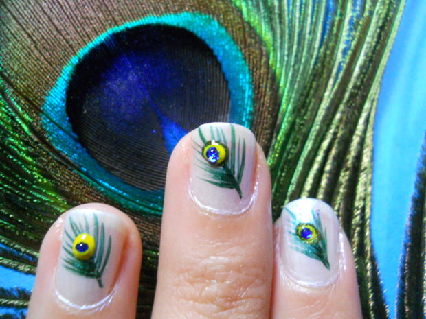 Peacock Feather Nail Art For Short Nails