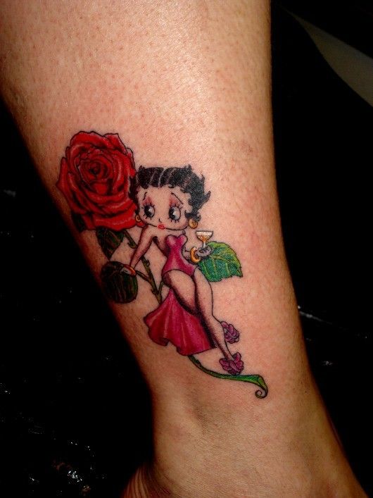 Red Rose And Betty Boop Tattoo On Side Leg