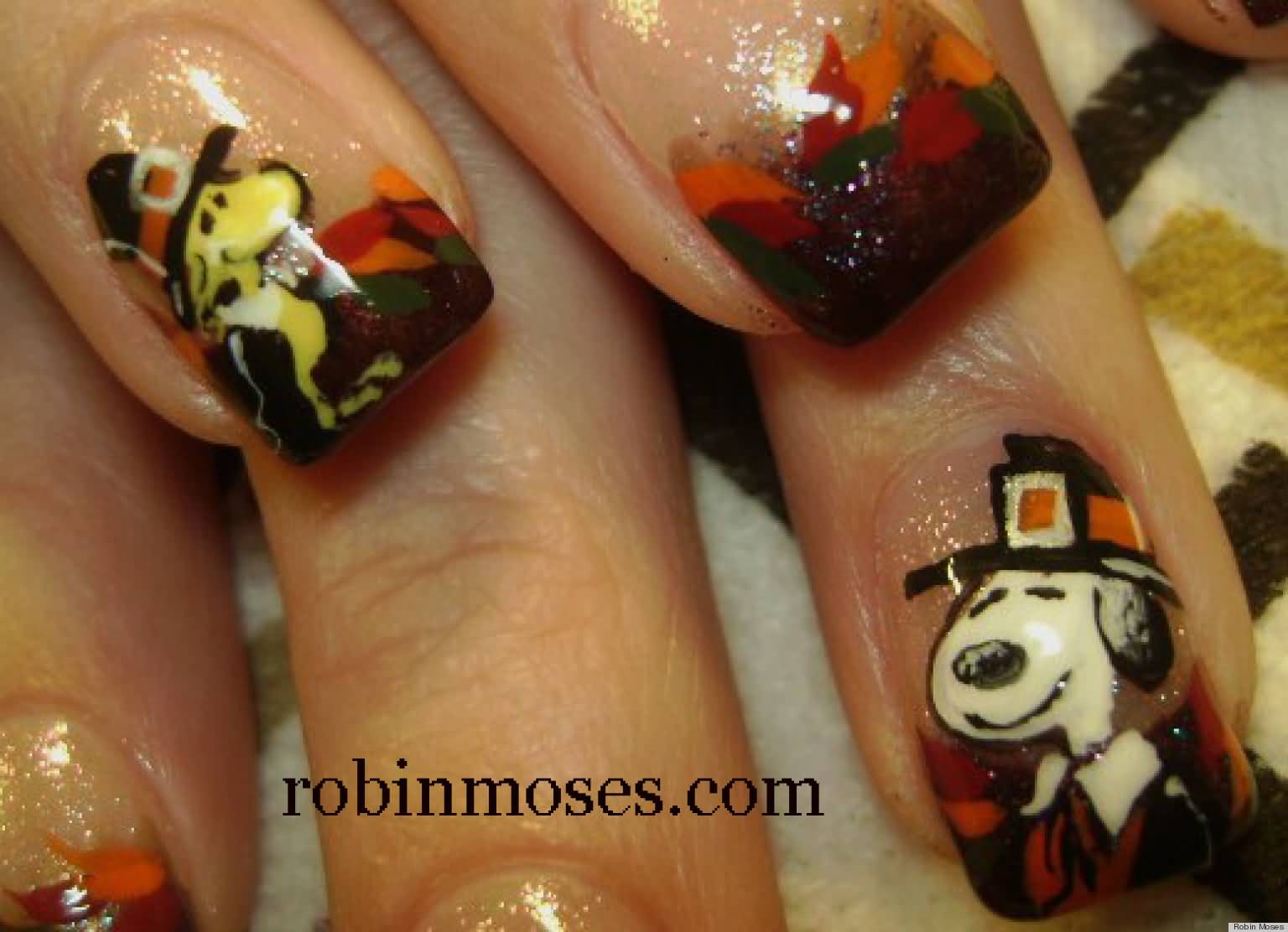 Snoopy Dog Nail Art Design For Thanksgiving