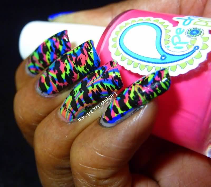 Amazing Neon Water Marble And Black Dots Nail Art