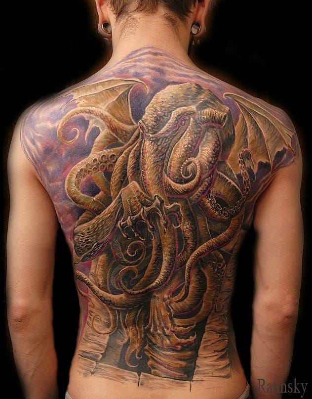 Awesome Cthulhu Tattoo On Full Back by Andrey Ratynsky