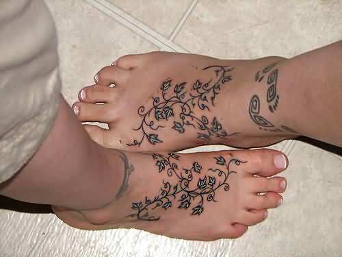Beautiful Leaves Matching Tattoos On Foots