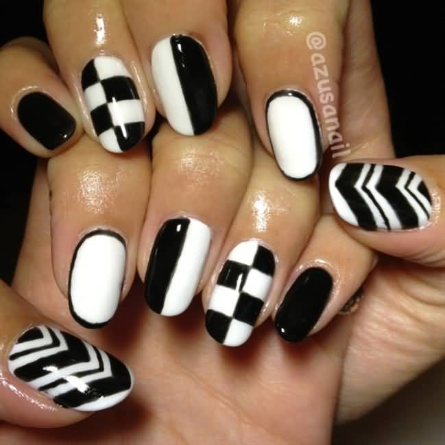 Black And White Beautiful Design Nail Art