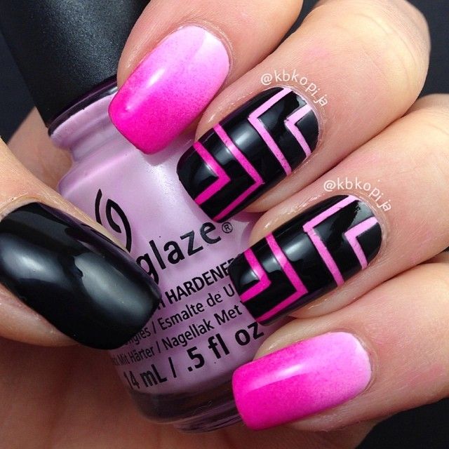Black Nails With Beautiful Pink Stripes Design Nail Art Idea