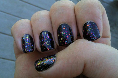 Black Nails With Colorful Glitter Nail Art