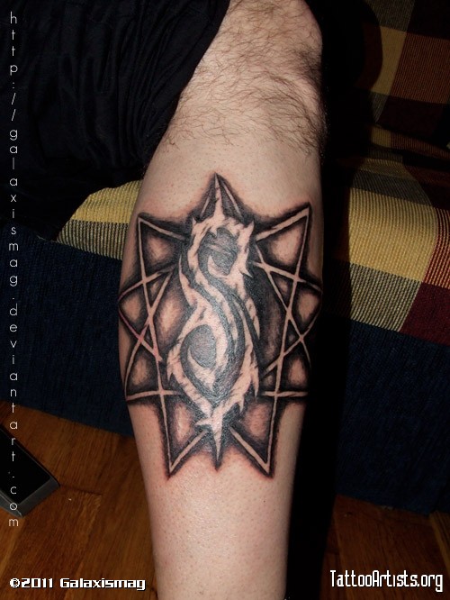 Cool Slipknot Logo With Star Tattoo On Leg