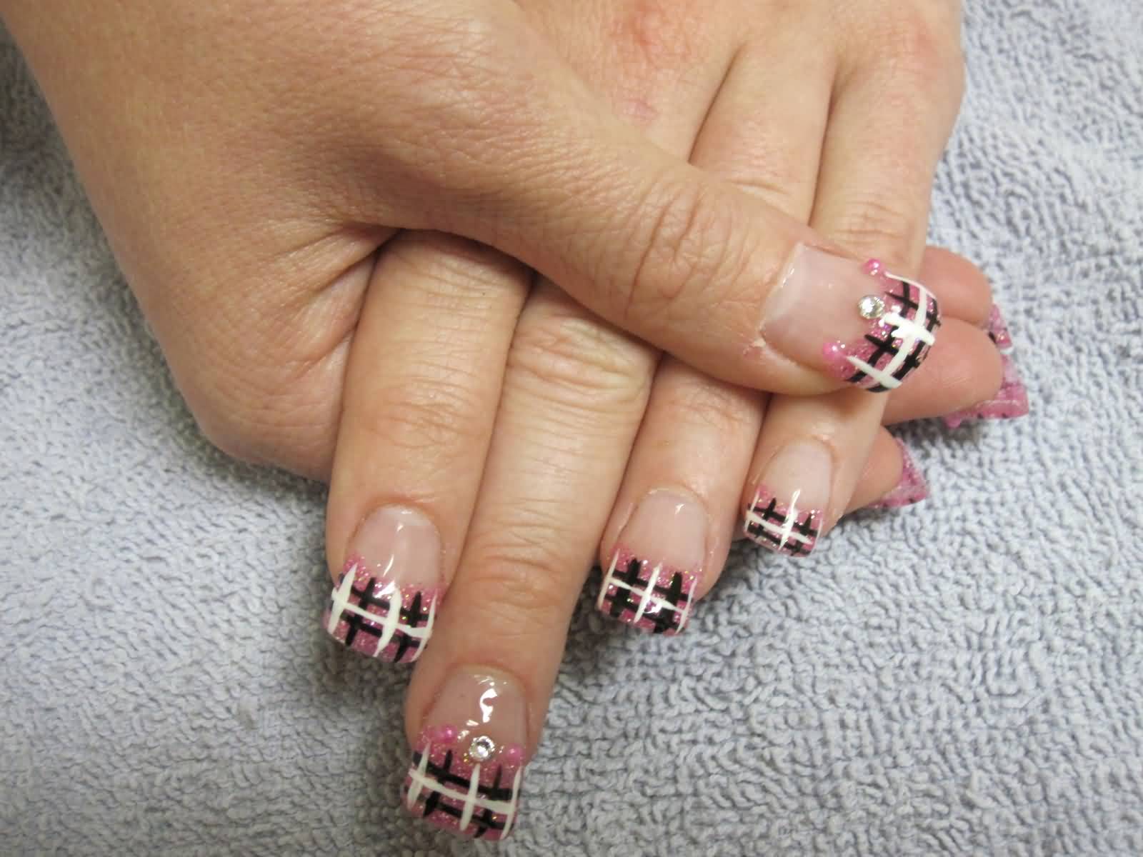 French Tip Pink Glitter Gel Burberry Nail Art