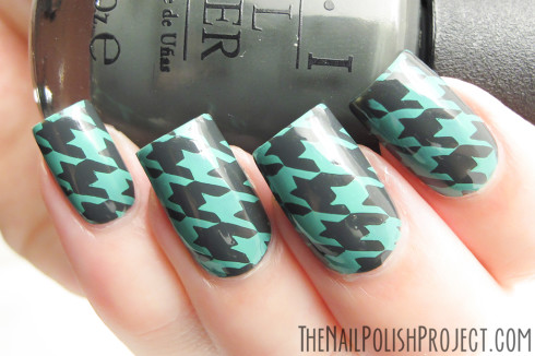 Green And Black Houndstooth Nail Art Design