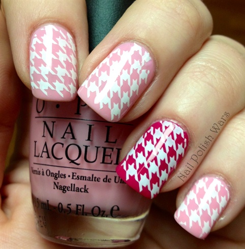 Pink Houndstooth Nail Design
