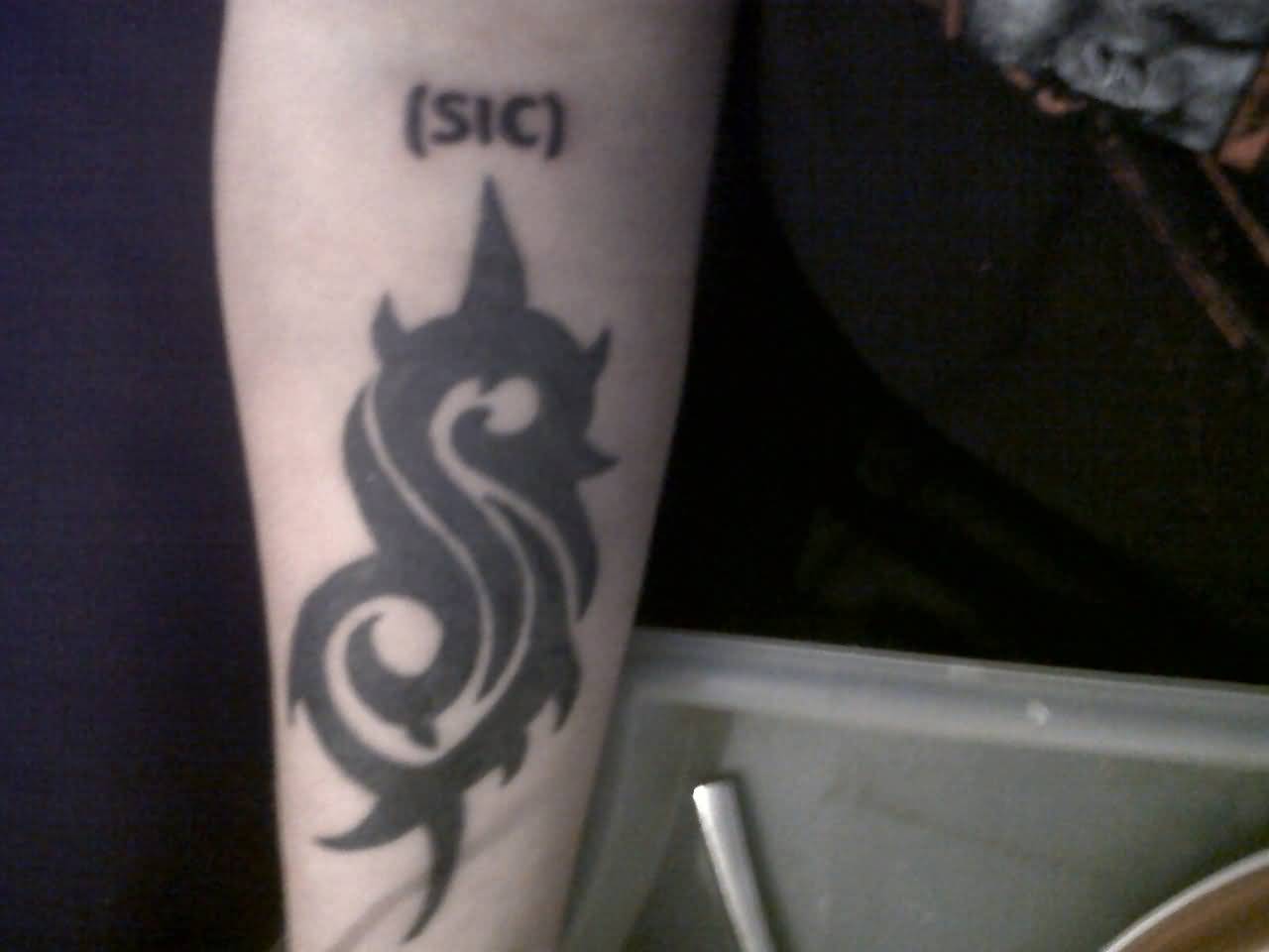 Plain Slipknot Tribal Logo Tattoo On Arm Sleeve